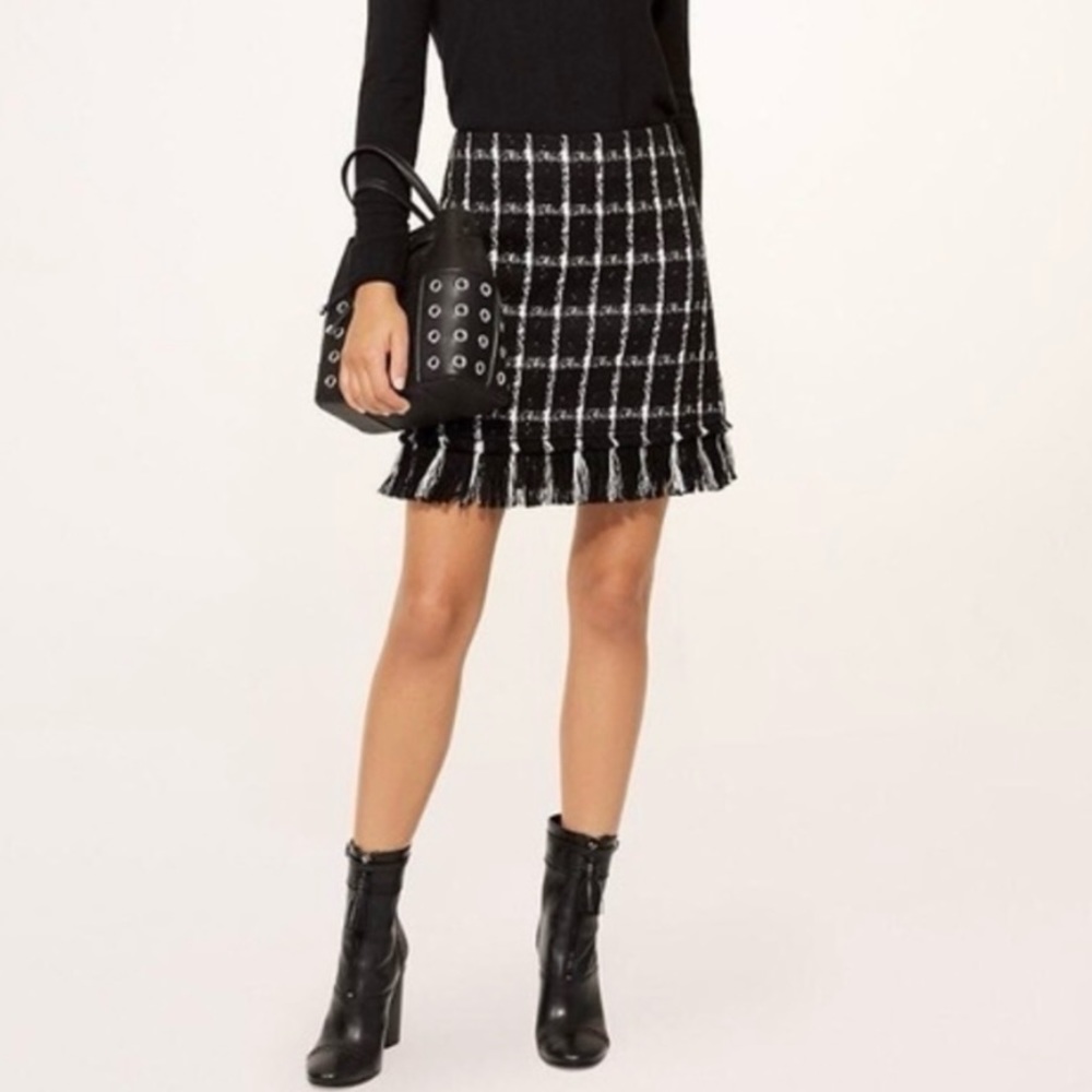 NWT Tory Burch Marisol Tweed black and white Fringe skirt size 8